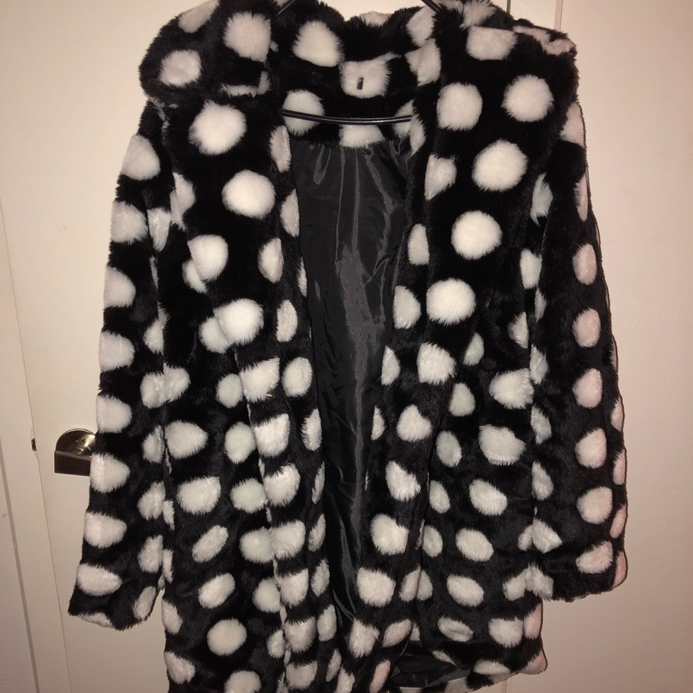 “Polka Dots”